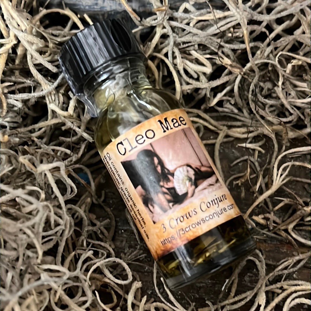 Cleo Mae Oil