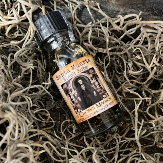 Santa Muerte (Black Robe) Oil